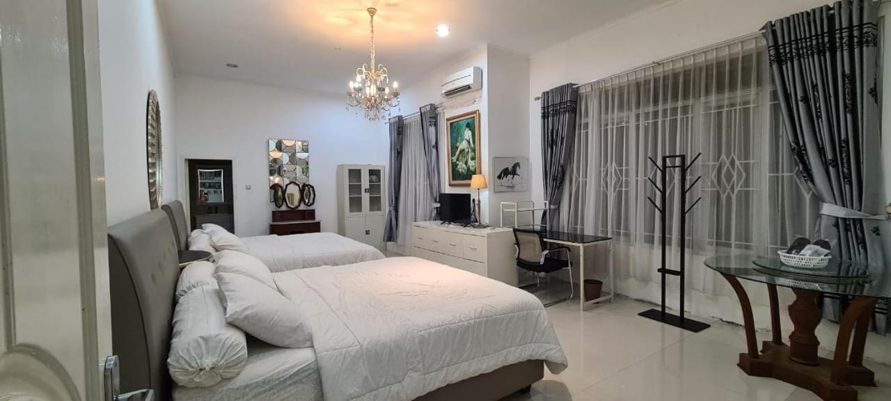 Villa Chacha At Macarena, Megamendung Εξωτερικό φωτογραφία